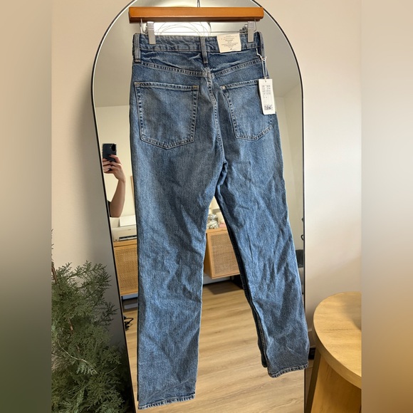 HIGH RISE SLIM STRAIGHT LEG JEANS - Picture 5 of 5